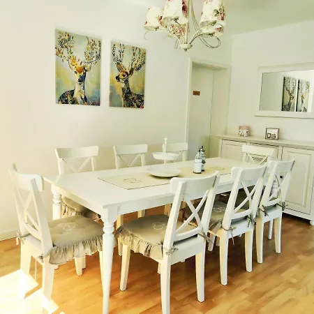 Romantic Style Apartament